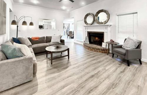 Razorback Retreat- 5 mi to University of Arkansas - Foto 1