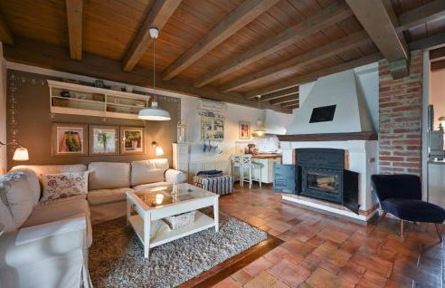 2 Bedroom Amazing Home In Vrtlinovec - Foto 14