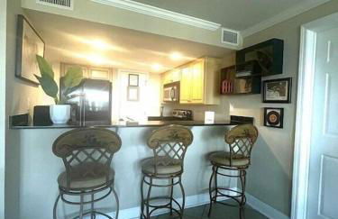 Biloxi Beach Condo - Photo 10