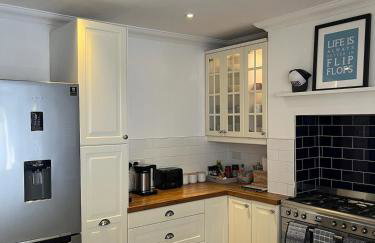 Stylish Boutique Home Near Sandbanks - Walk to Ashley Cross - Foto 10