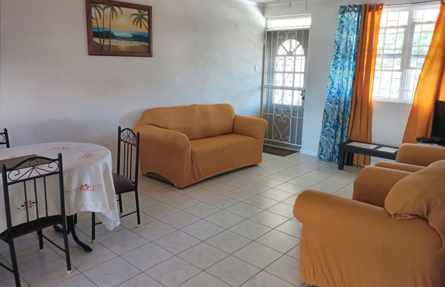 Cumber's Tropical Apartments - Foto 39