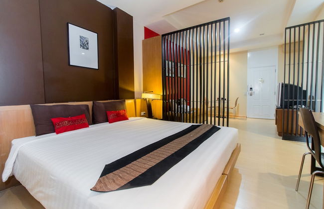 Silom convent garden - Photo 1