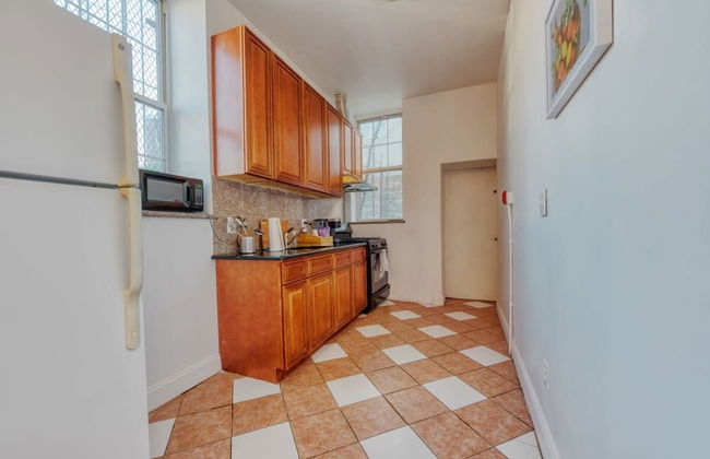 Stairway 3BR Apt w W D Ideal for Groups - Foto 21