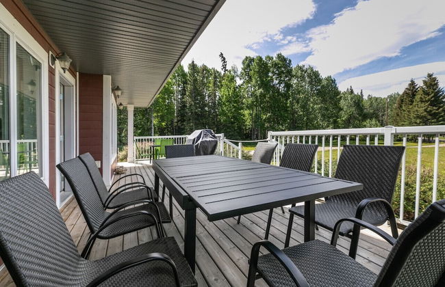 LUXURIOUS 5-Br Acreage | Year-Round Heated Pool & HotTub | Mtn View | Pool Table - Foto 22