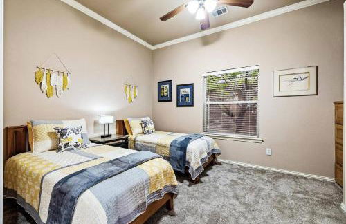 Rockwall Urban Oasis-Pool/Spa/Games/Park/Lakeside - Foto 39