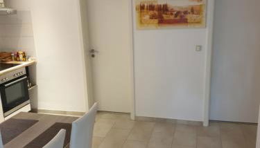 Wohnung, Zimmer in Frankfurt Flughafen zu vermieten - Foto 5