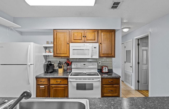 Pool, Spa, Playground and More at Villas at Laguna Bay!! - Foto 10