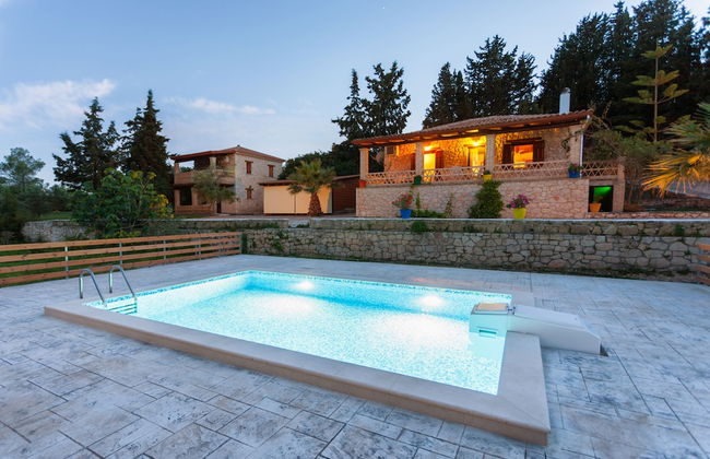 Liuba Houses - Foto 1