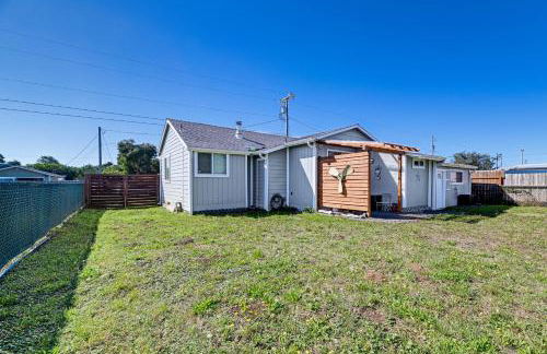 Updated Home 2 Mi to Beach in Crescent City! - Foto 23