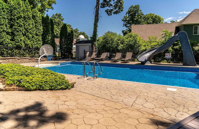 Island Getaway on Delavan Lake - Photo 30