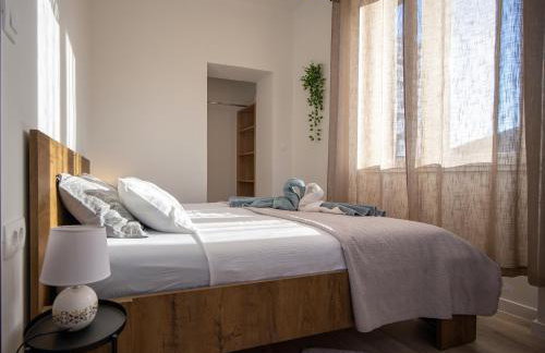 Stylish Apartment with balcony in quiet Area near Old Town & Beach - Photo 4