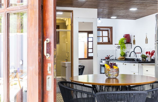 Casa Charmosa com Piscina - Barra do Una - Foto 21