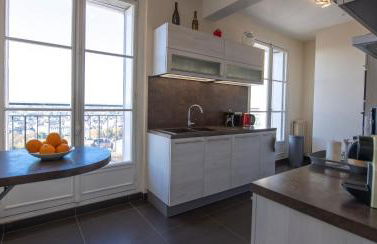 Le 360 TOUR PERRET 19eme PANORAMA 4 ETOILES - Foto 10