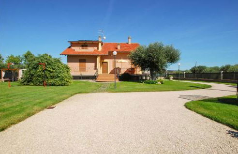 2 Bedroom Beautiful Home In Corridonia - Foto 3