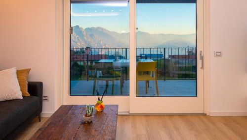 Italian Vacation Homes - Lakeview Heaven Retreat - Photo 5