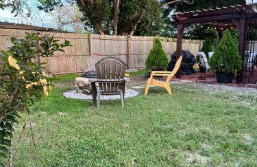 Coastal Cottage in Port Richey, Pet-Friendly Getaway Near Beaches, Parks, and Tampa - Foto 8