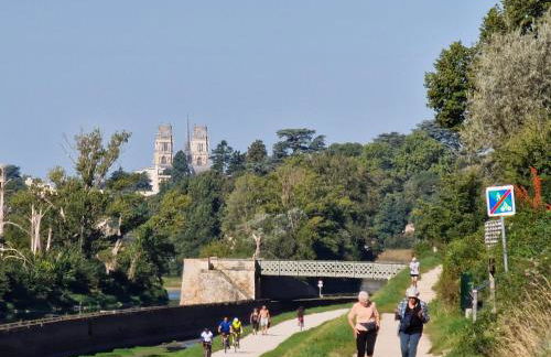 Saint-Jean-de-Braye Combleux Une simple petite maison - Photo 1