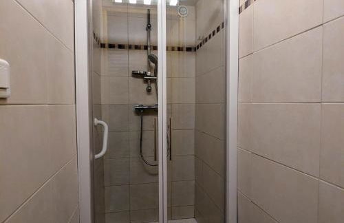 Chalet familial spacieux avec spa, sauna et salle de jeux - FR-1-589-750 - Foto 24