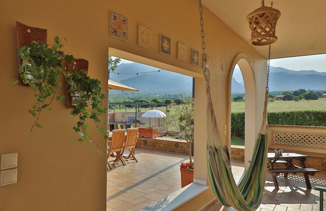 Olives and Vines all Season Villa - Photo 30