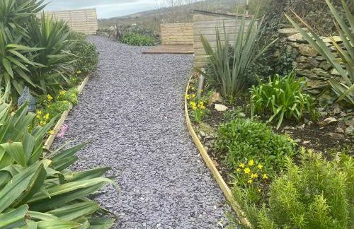 Converted chapel - Sant Pedr Newydd with sea views from garden - Photo 2