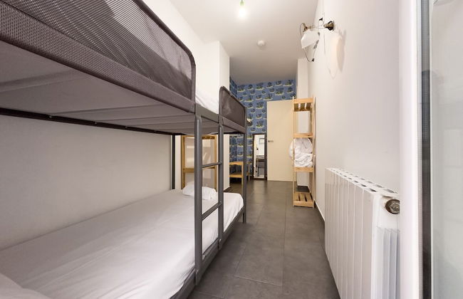 AinB Barcelona Sants Apartments - Photo 17