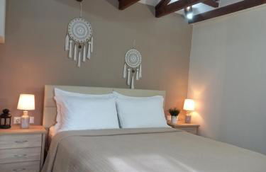 Panthea Residence - Photo 5