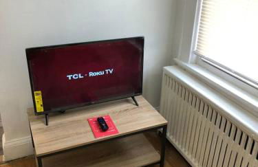 Spacious 2-bedroom apartment with 1-bathroom and private street entrance, MetLife Stadium FIFA World Cup 25 minutes away - Foto 5