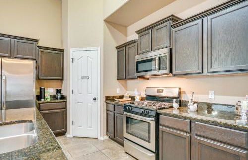 Santa Teresa Home with Patio and Grill! - Foto 7