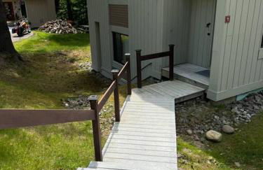 Pet Friendly Condo near Loon with Loon Club passes - Photo 18