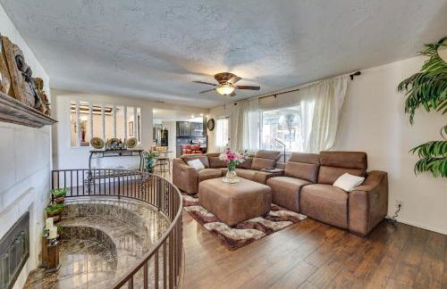 Spacious Apple Valley Home with Pool and Yard! - Foto 10