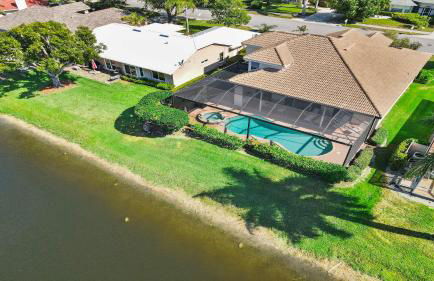 Altaira - Top Location Lake View Pool Spa4 Bed - Photo 18