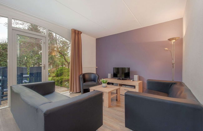 Villa in Arcen With Bath and Combi Microwave - Photo 4