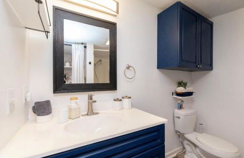 Lakeside Serenity Your Perfect Getaway Gallatin - Photo 27