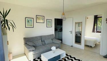 F2 près débarcadère, en centre ville, des thermes EVIAN LES BAINS 2 étoiles - Foto 5