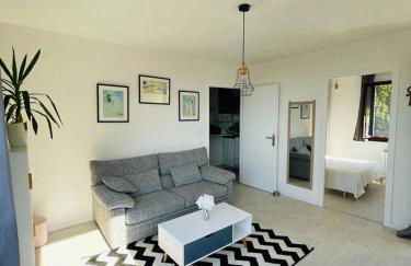 F2 près débarcadère, en centre ville, des thermes EVIAN LES BAINS 2 étoiles - Foto 5