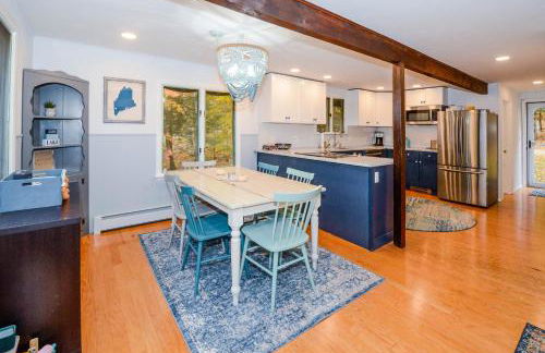 Sebago Lake Family Escape - sandy beach - swim - hike - ski - Foto 37