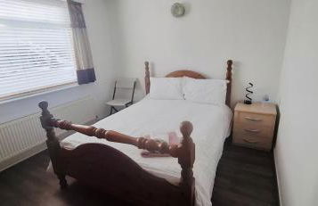 Andover Bungalow - Photo 21