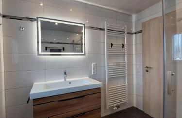 Moderne Ferienwohnung - neu renoviert - ruhige Lage - Foto 15