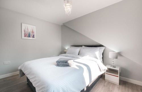 Central 3 Bed Apartment Southampton Perfect for Short & Long Stay Close to Shops - Foto 9