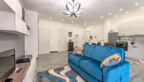 10 minuti a piedi dal mare, grande terrazza con ombrellone - Foto 1