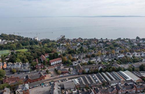 13 Victoria Road Apartment - Photo 13