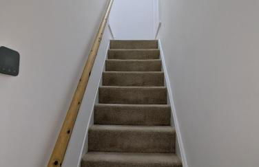 Fantastic 3-Bedroom House in Crawley - 10 mins from Gatwick - Foto 35