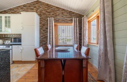 Rustic Villa Retreat - Foto 10