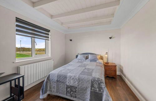 Home with Natural Mineral Spring Water near Stamford - Foto 30