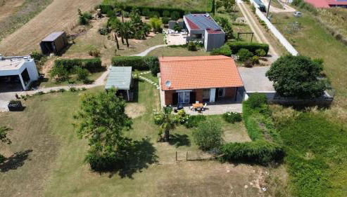 House with Garden in Bombarral - 100 m², Shared Pool - Photo 3