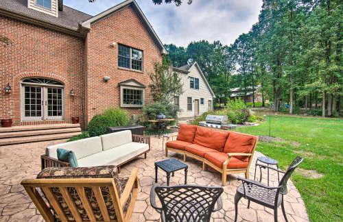 Extravagant Atglen Manor with Private 60-Acre Land! - Foto 2