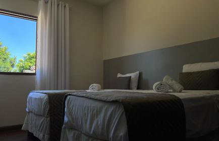 Casa com Piscina no Centro - 13 pessoas - Churrasqueira - Elegante - Foto 62