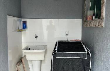 Estilo e Conforto Perto da Praia - Foto 17