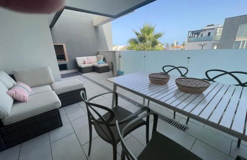 Herman House - Photo 2