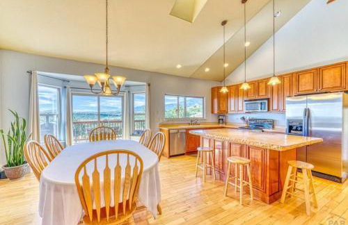 Hillside Haven Hot Tub & Stunning Mountain View - Foto 19